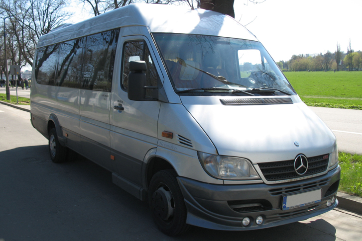 Used Mercedes Sprinter 413 engine