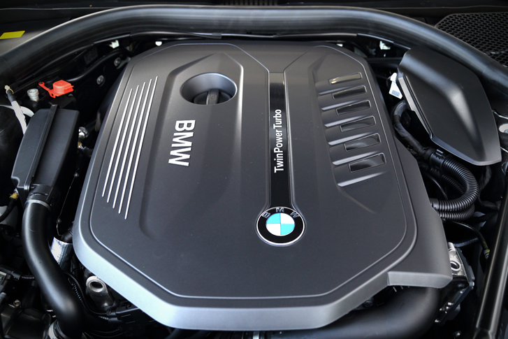 Used BMW 740i engine